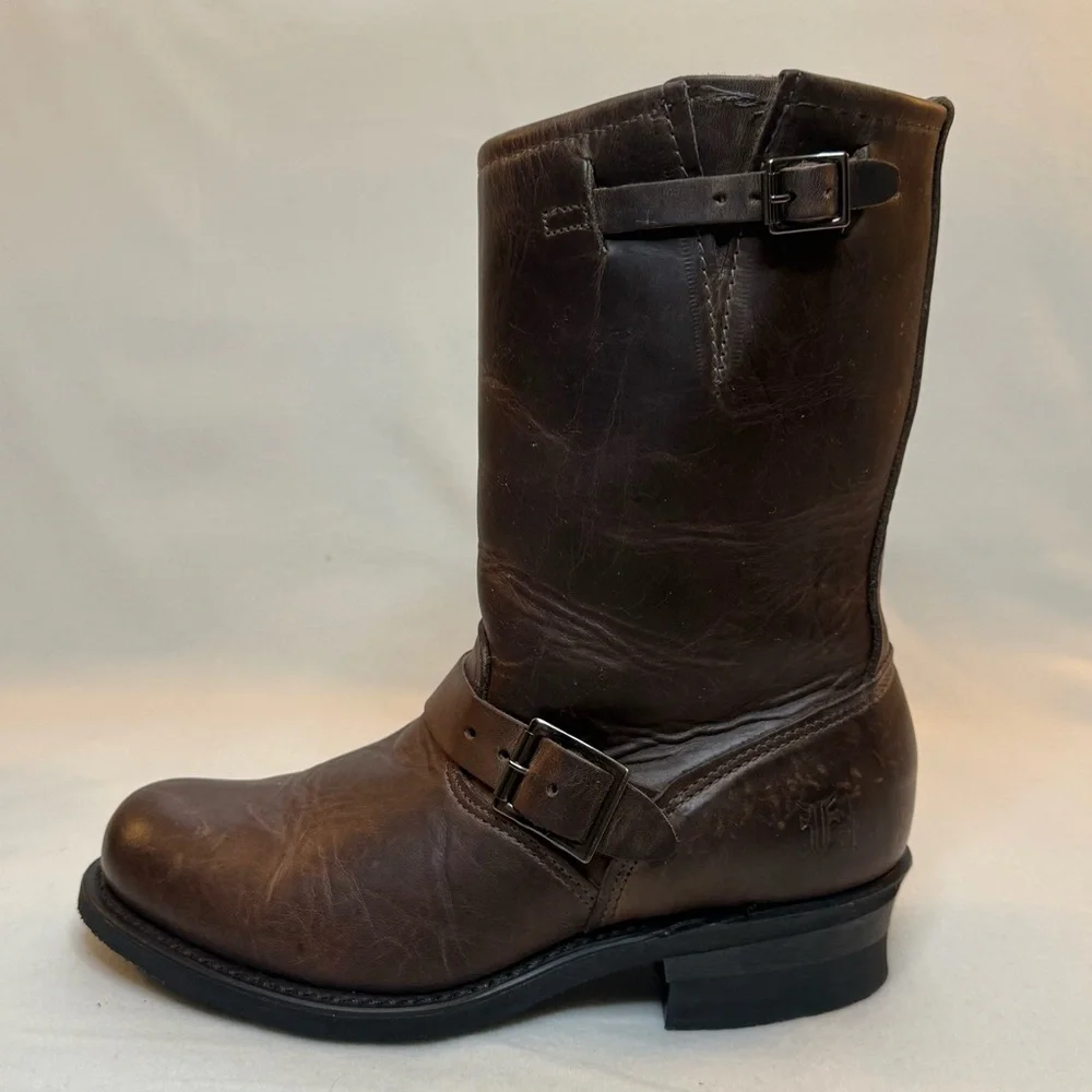 Frye Women’s Engineer 12R Boots - Picture 4 of 16